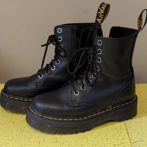 Dr. Martens Black Leather Combat Boots size US 9 EU 41